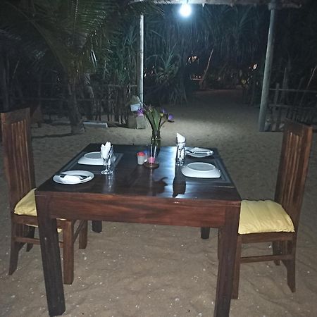 Ravana - Beach Cabanas Hikkaduwa Luaran gambar